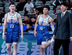 PG平台-福建队再获胜利，稳坐南部联赛榜首的简单介绍